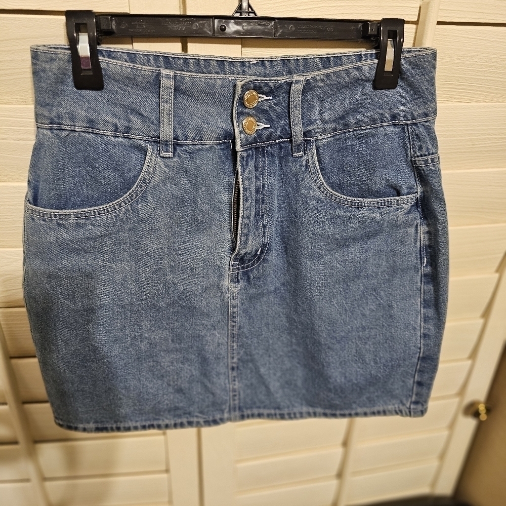 Ladies Sws denims company skirt